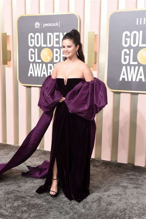 Selena Gomez Dons Ballon Sleeves In Valentino Dress At Golden Globes