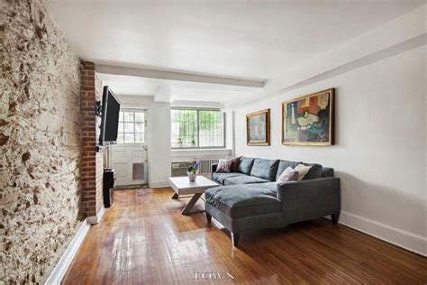 5 New York Apartments For Sale With Lovely Outdoor Spaces Curbed Ny