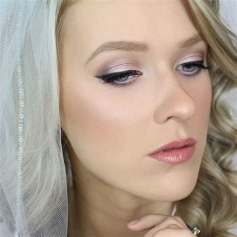 Soft Glowy Bridal Makeup Using Urban Decay Naked 3 Instagram Makeup