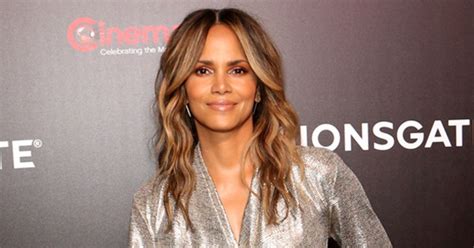 Halle Berry Recalls Her First Orgasm At 11 Years Old In Nsfw Video E Online