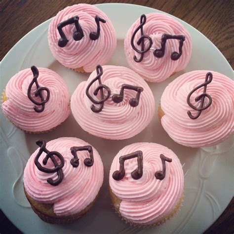 Musical Note Cupcakes Music Cakes Music Cupcakes Piano Cakes