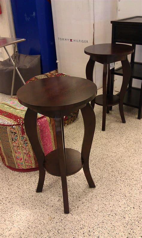 I adore this accent chair! Small round end table at Ross or TJ Maxx. | Dining chairs ...
