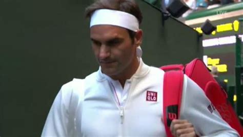 Sedangkan seragam merah yang disebut seragam tanding uniqlo 20 milik roger federer adalah kombinasi dari warna merah cemerlang dan pola garis yang teratur. Roger Federer se estrena en Wimbledon 2018 con Uniqlo