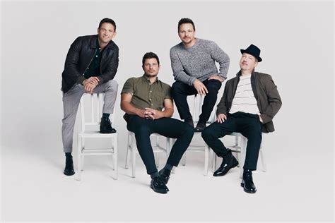 98 Degrees Relives The 90s At Fontainebleau Miami Beach October 12