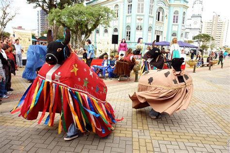 Dança Do Boi De Mamão Tradições Da Região Sul Do Brasil