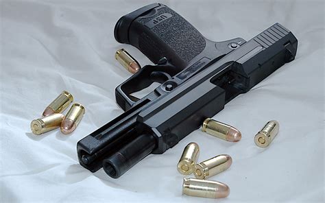 Why The Glock 21 And Hk45 Are 2 Of The Best 45 Caliber Guns On The