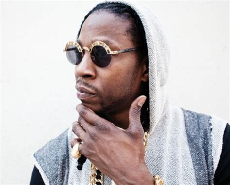 Pin By Musicnewshq On 2 Chainz With Images Round Sunglass Men