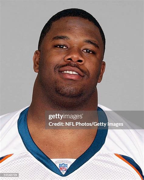 Aaron Hunt Of The Denver Broncos Poses For His 2005 Nfl Headshot At News Photo Getty Images