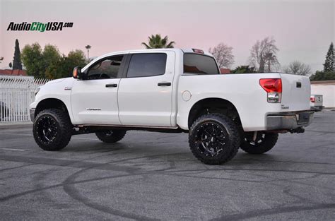 Showing the 2008 toyota tundra base v6 2dr 4x2 regular cab. 20" Moto Metal Wheels 962 Glossy Black | 2008 Toyota Tundra | 35x12.5x20 Lionhart | Pro Comp ...