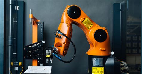 Kuka Robots Industriales Para Diferentes Aplicaciones Erco