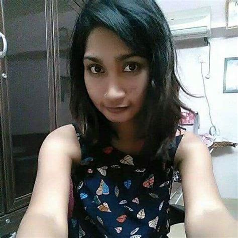 Indian Woman Nude Selfies Sexy Indian Photos Fapdesi