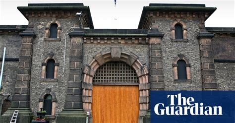 Discharged Uk Prisoners With Covid 19 Symptoms Given Travel Warrants