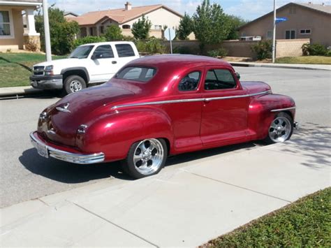 Plymouth Hot Rod Coupe 1947 Burgundy Metallitc Candy Apple Red For
