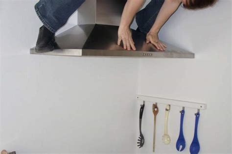 Ein vollständiges einfamilienhaus ist um 180 grad gedreht, sämtliche einrichtungsgegenstände wie z. Ausflugsziel Das Verrückte Haus Bispingen in Bispingen ...
