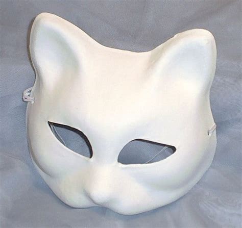 White Plain Venetian Cat Masquerade Mardi Gras Mask