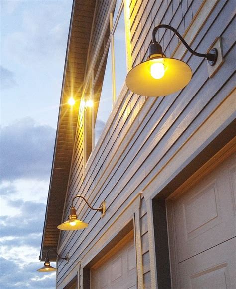 Gooseneck Barn Lights Blend Vintage And Modern Inspiration Barn