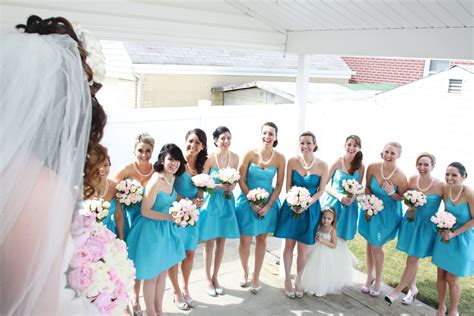 Seeing The Bride For The First Time Bridal Party Bride Bridal