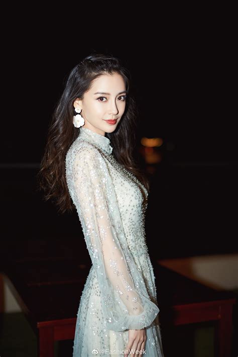 Weibo Go Angelababy Is Lovelier Than Her Flower Earrings