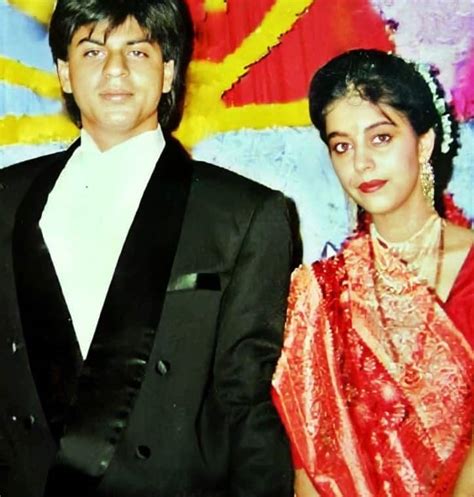 In Pics Shah Rukh Khan Gauri Khan Mark 30 Years Of Love And