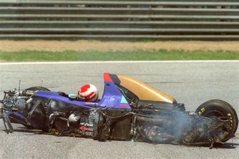 En Images Il Y A 20 Ans La Mort D Ayrton Senna Le Point