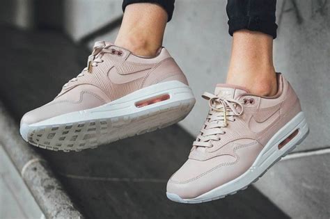 Nike S Air Max 1 Premium Is The Perfect Peachy Nude Sneakers Outfit