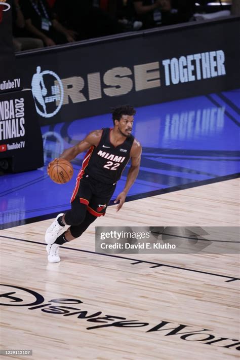 Miami Heat Jimmy Butller In Action Vs Los Angeles Lakers At News