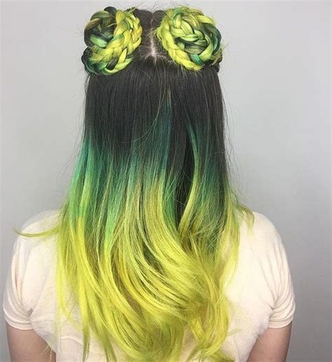 Pin By Margot Meanie 🌙 Alternative Pl On Hairlust Bright Hair Green