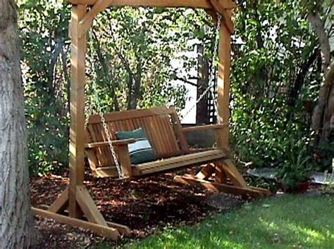 Welcome to our backyard swing gallery! PORCH SWINGS BUYING GUIDE - Wood Country