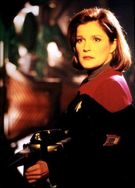 Captain Kathryn Janeway Kate Mulgrew Captain Janeway Star Trek