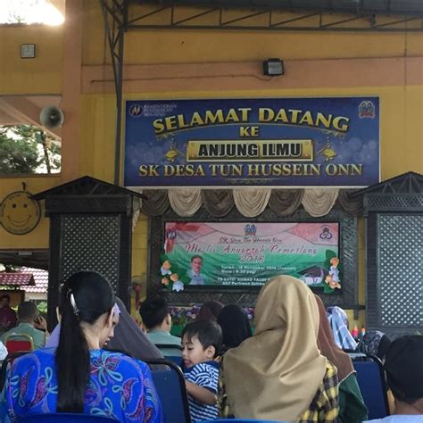 See more of sk desa tun hussein onn, k.l. Sekolah Kebangsaan Desa Tun Hussein Onn - School in Kuala ...
