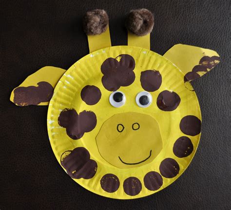 I Heart Crafty Things Paper Plate Giraffe Giraffe Crafts Preschool