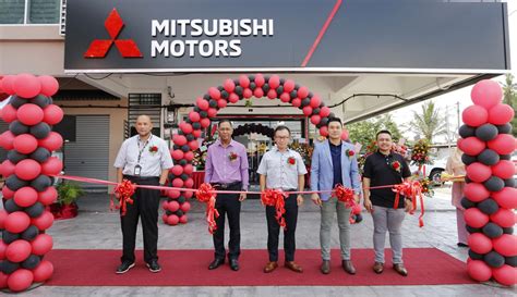 Mitsubishi Motors Opens New Showroom In Sitiawan Perak Mitsubishi