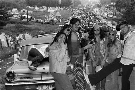 Peace And Love Aka Hippies At Woodstock 1969 Woodstock 1969 Woodstock