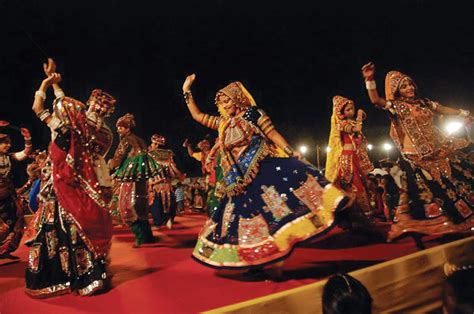 6 Popular Indian Folk Dance Forms Danceask