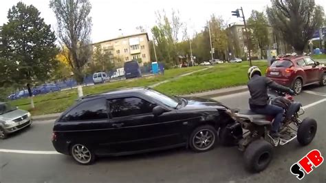 Russian Road Rage And Accidents December 2013 18 Sfb Youtube