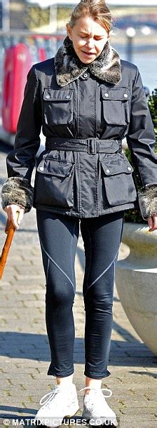 Brave Leslie Ash Heads To The Gym With The Aid Of Her Walking Stick In