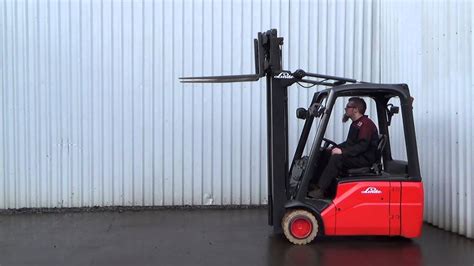 linde   electric kgs lift capacity  forklift