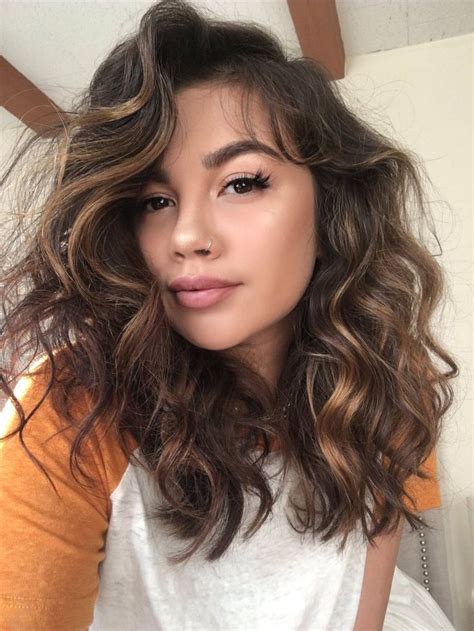 15+ First Class Mid Length Hairstyles Soft Curls Hair