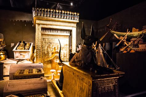 La Exposición Tutankhamon La Tumba Y Sus Tesoros Llega A Madrid