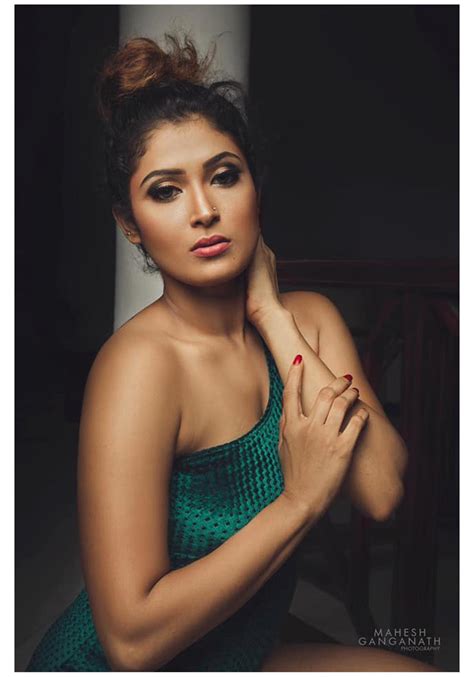 Adisha Shehani Best In Green Photos Ceylonface Actress And Models
