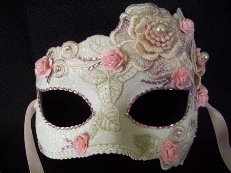 C C Pink And White Mask Pretty Enough To Eat Masks Masquerade Pink Masquerade Mask