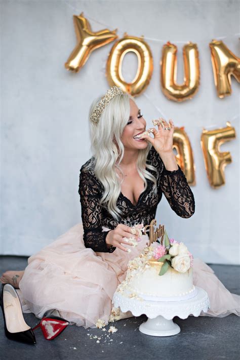 Want to plan a birthday photoshoot and looking for ideas? 30th Birthday Cake Smash - Orlando Wedding Photographer ...