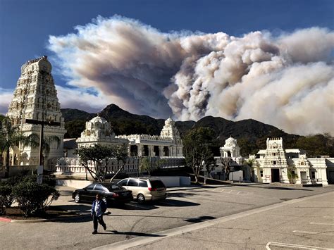 Woolsey Fire Doubles To 70000 Acres As Winds Die Down Orange