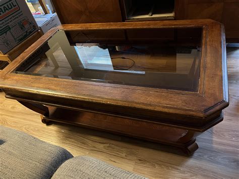 [vancouver Wa Felida] Coffee Table A Little Worn Still Works Great R Pdxbuynothing