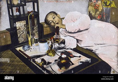 Chinese Man Smoking Opium Chine Date Vers 1910 Photo Stock Alamy