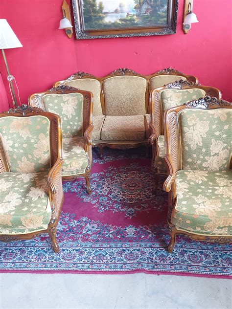 Kahverengi Antika italyan hazeranlı koltuk takımı Modelleri ve Fiyatı