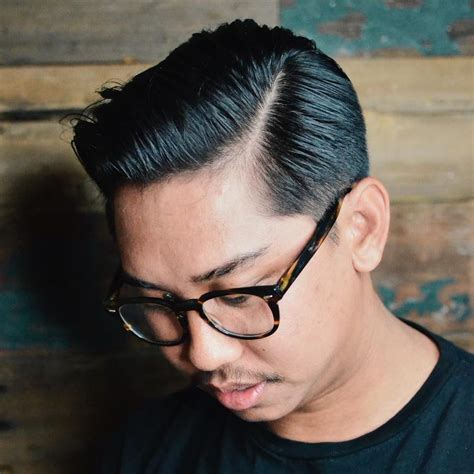 Combover hairstyles down hairstyles asian hairstyles medium hair styles short hair styles asian guys with long hair. 21 Comb Over Haircuts That Are Stylish For 2021