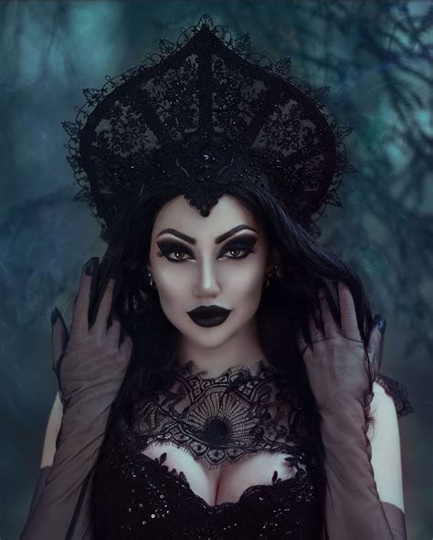 Dani Divine Vampire Queen Bdsm651