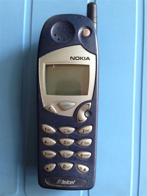 Celular Nokia De Aproximadamente El Año 2000 Evolução Do Celular