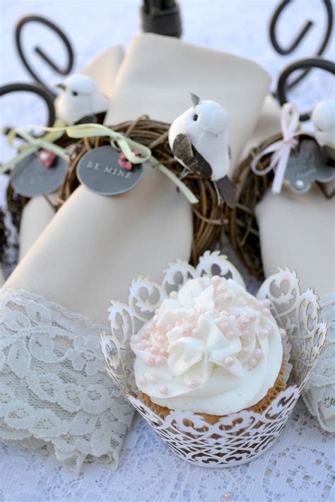 They let you pull out one or many napkins without creating a mess, and come in beautiful shapes and designs. DIY Vintage Napkin Holder for Valentine's Day - Party Ideas | Party Printables Blog